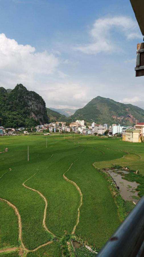 Hotel Cao Nguyen Dong Van  Zewnętrze zdjęcie