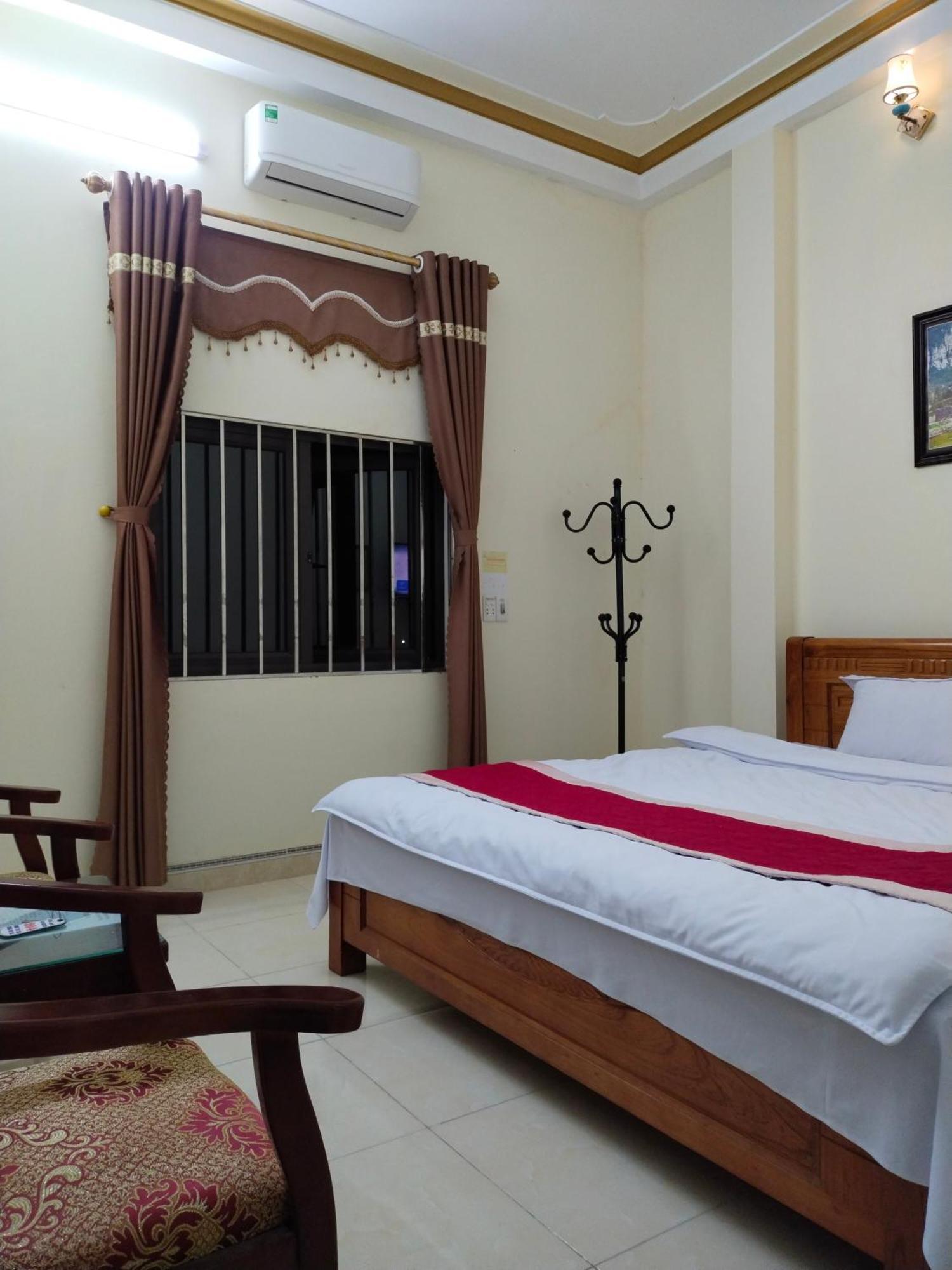 Hotel Cao Nguyen Dong Van  Zewnętrze zdjęcie